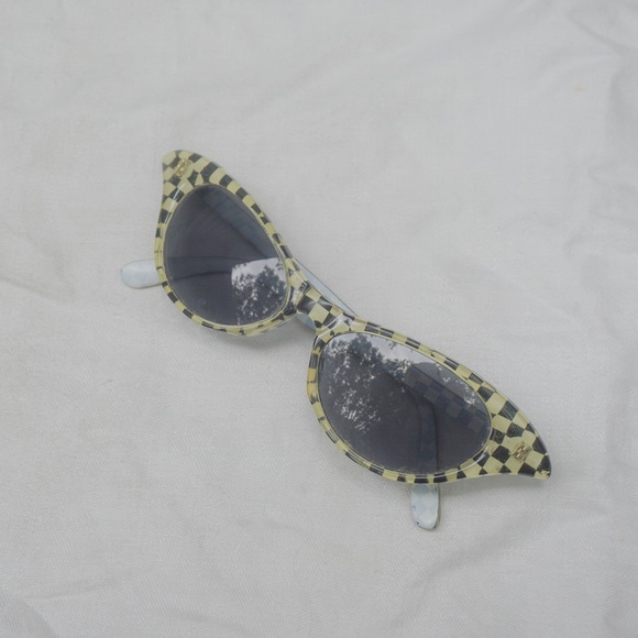 Vintage Accessories - vtg 90s grunge checkered cat eye sunglasses